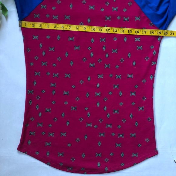 LuLaRoe Women’s Randy Tee Tops - Picture 4 of 8